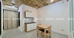 Industrial 1-Bedroom – Không Gian Sống Riêng Tư, Tràn Ngập Ánh Sáng